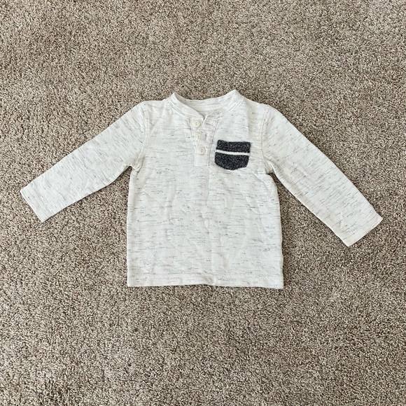 Cat & Jack toddler boys long sleeve button down henley tshirt top size 18 months - Picture 3 of 7